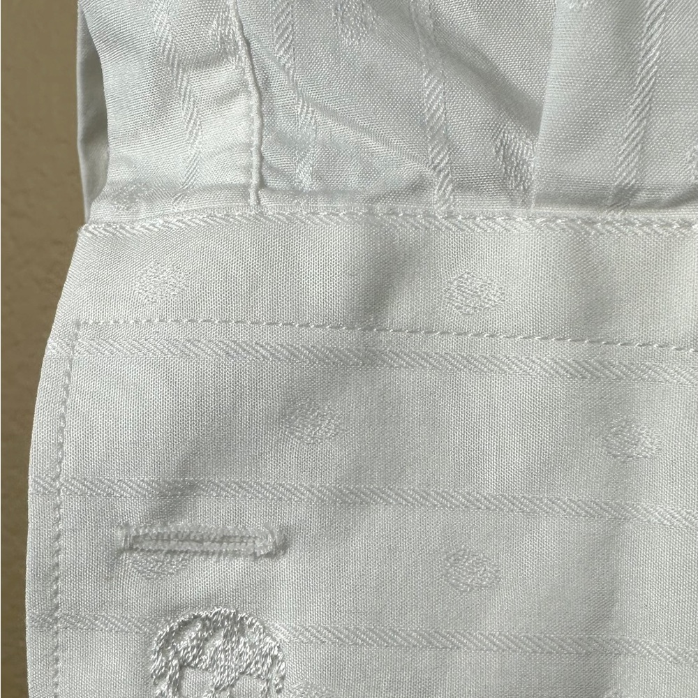 Alexander McQueen Men's White Textured
Casual Shirt Size 52; US L - Picture 4 of 11